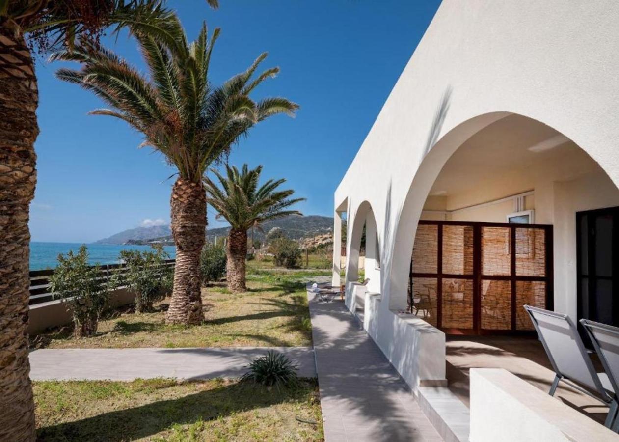 Atalanti Seaside Junior Suites Keratókambos Dış mekan fotoğraf